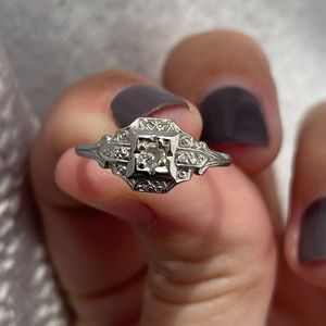 Size 7 Art Deco Jabel 18kt white gold Diamond ring